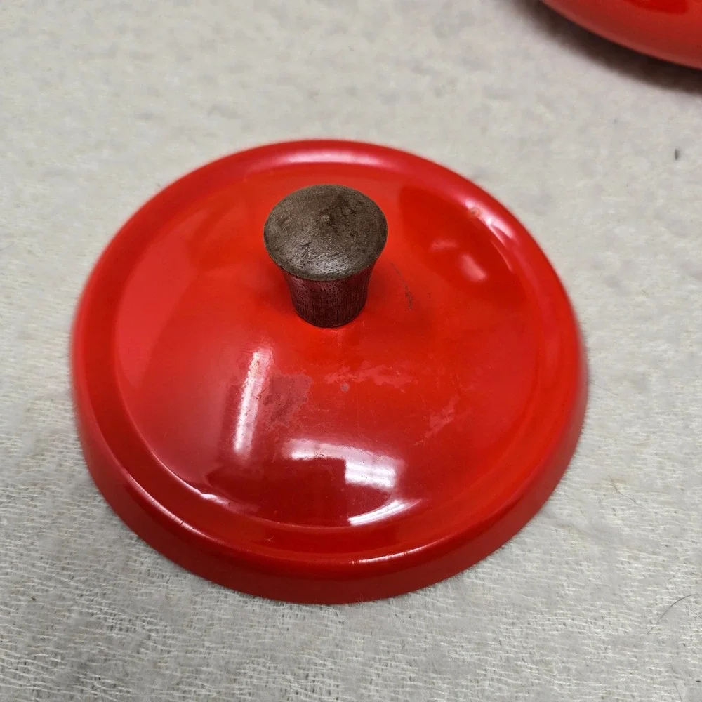 Vintage Fondue Pot Red Enamel Mushroom Print Wood Handle Retro